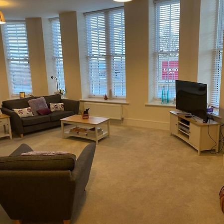 Chichester Luxury One Bed Apartment Екстер'єр фото